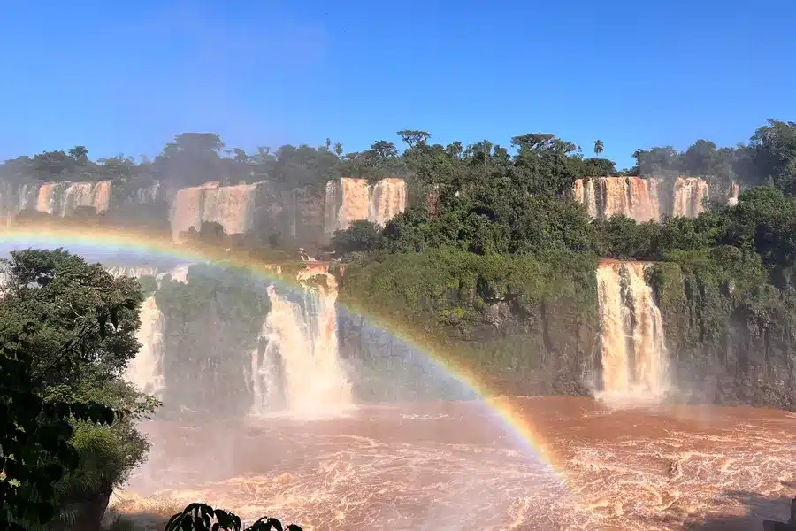 Cataratas do Iguaçu — Lado brasileiro · a vista panorâmica